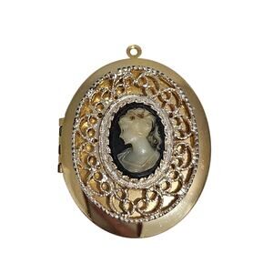 Vintage Gold-Tone Cameo Locket – Oval Filigree Portrait Locket Necklace Pendant